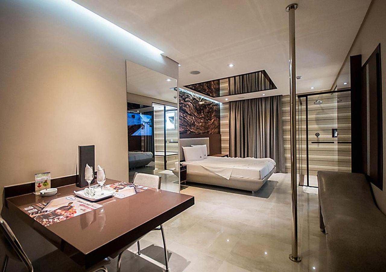 Caribe Motel (Adults Only) São Paulo Ngoại thất bức ảnh